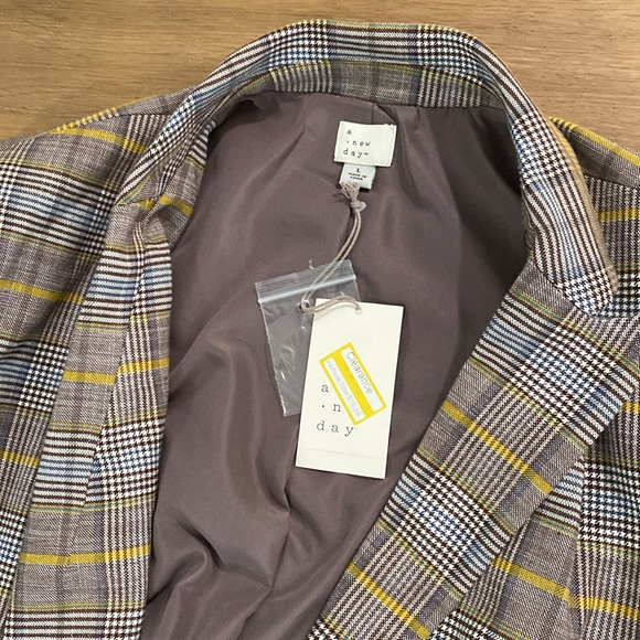 A new day plaid suit jacket - Picture 2 of 5
